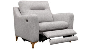 GPlan – Austen Snuggler with Power Footrest