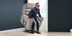 Comfi-sit Standard Fabric Electric Riser Recliner
