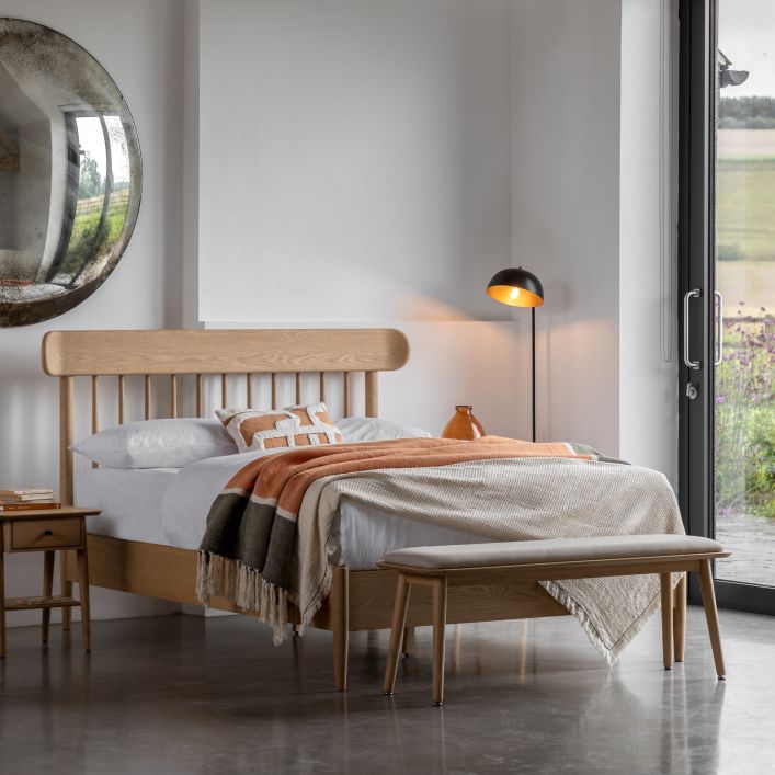 Hatfield Spindle Bed - Main Image