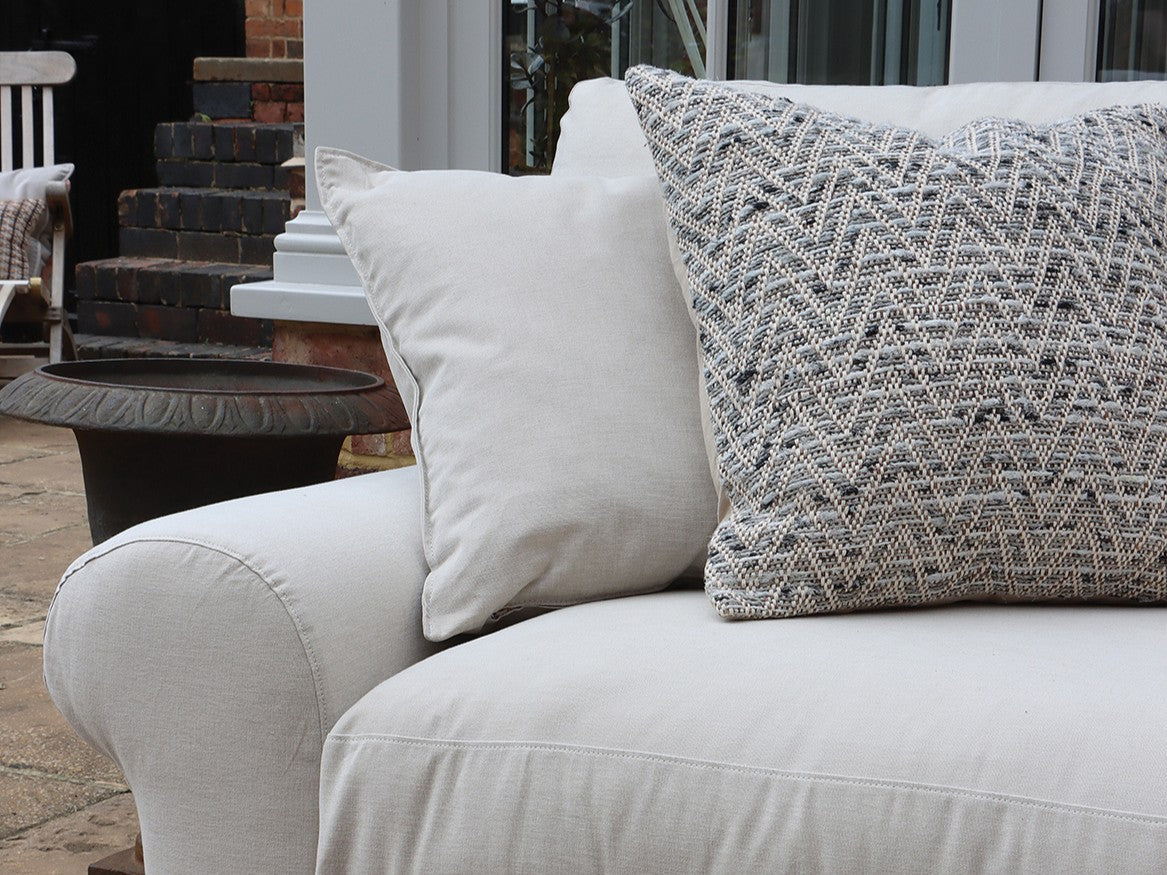 Alexia Chair - Main Image