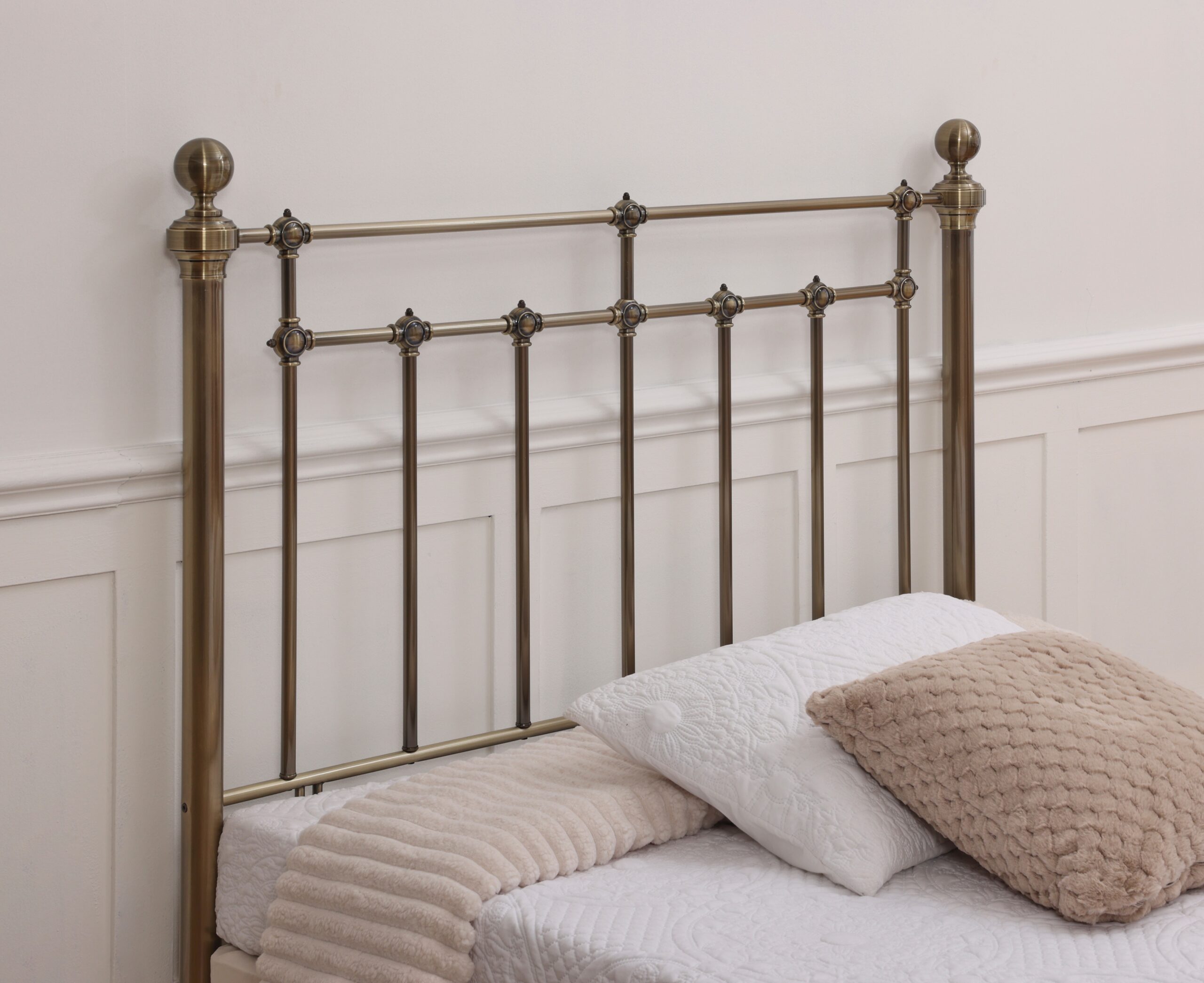 Bristol | Premier metal headboards | 50030 - Main Image