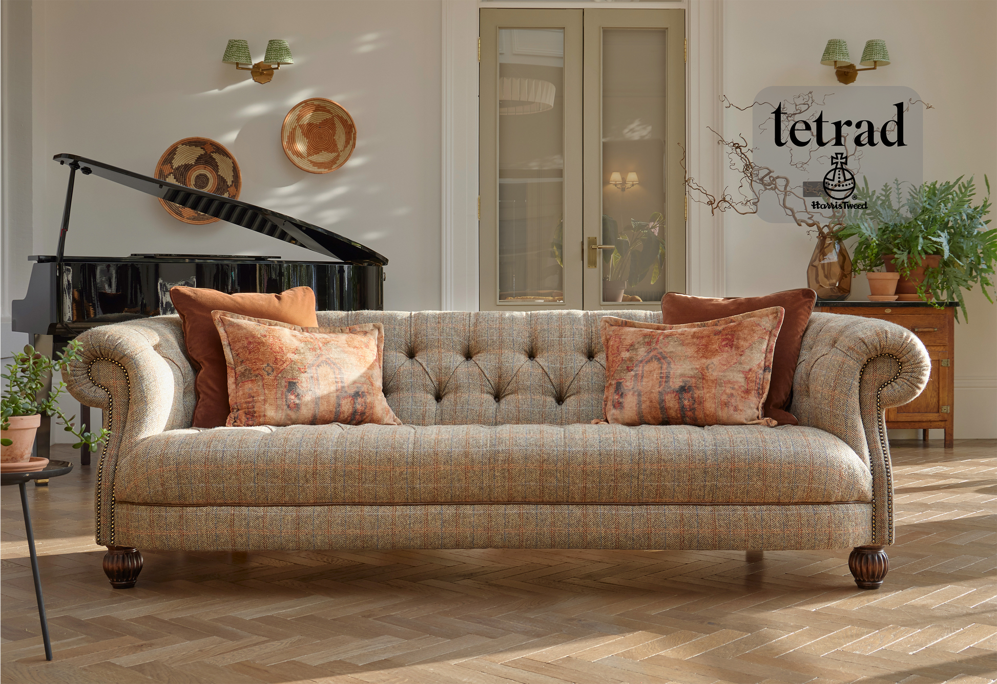 Caledonian Grand 4 Seater Sofa - Main Image