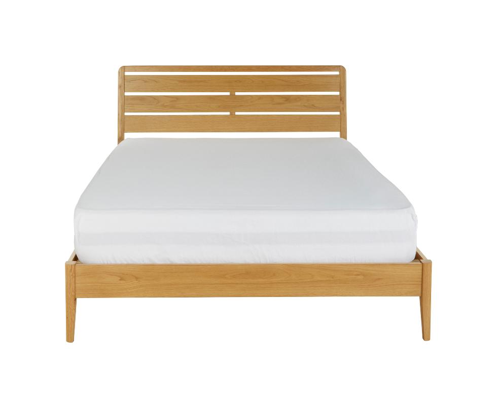 Bath - 4'6 Bed - Main Image