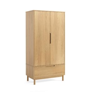 Kirkbymoorside – Gents Wardrobe