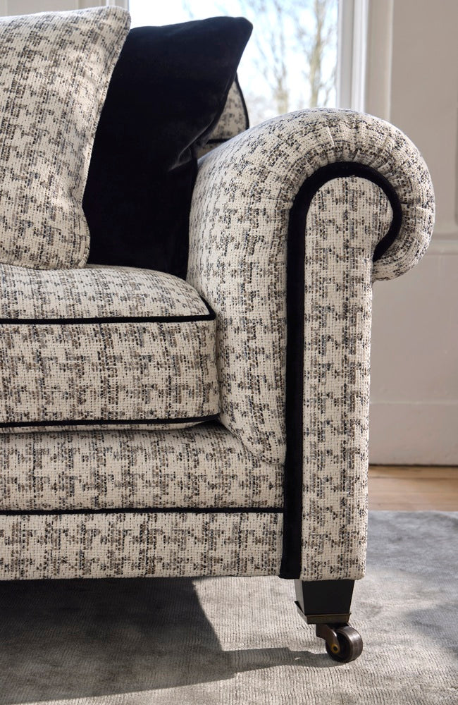 Gloria Grand 4 Seater Sofa/ Split - Gallery Image