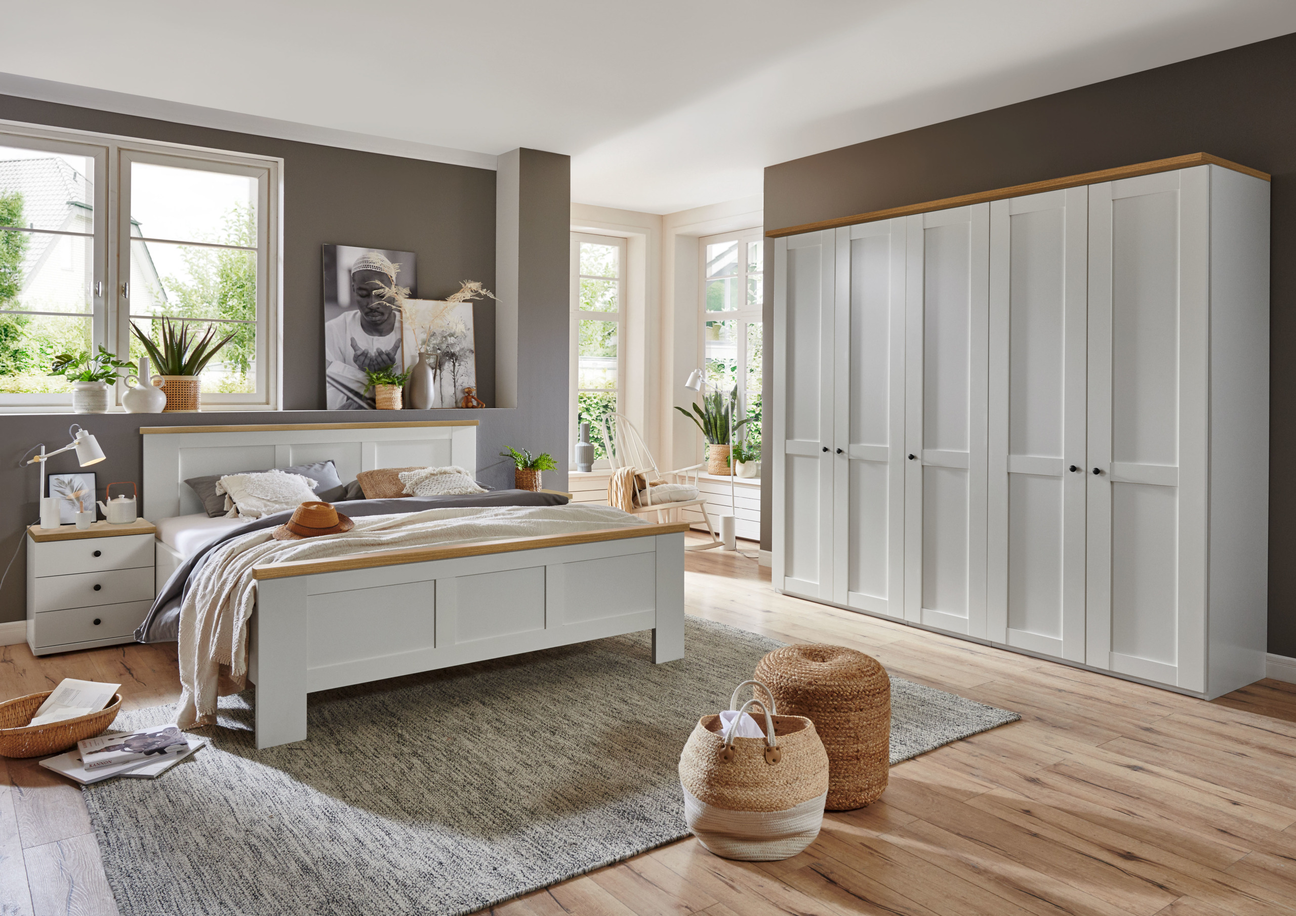 Linate - Wardrobes - Main Image