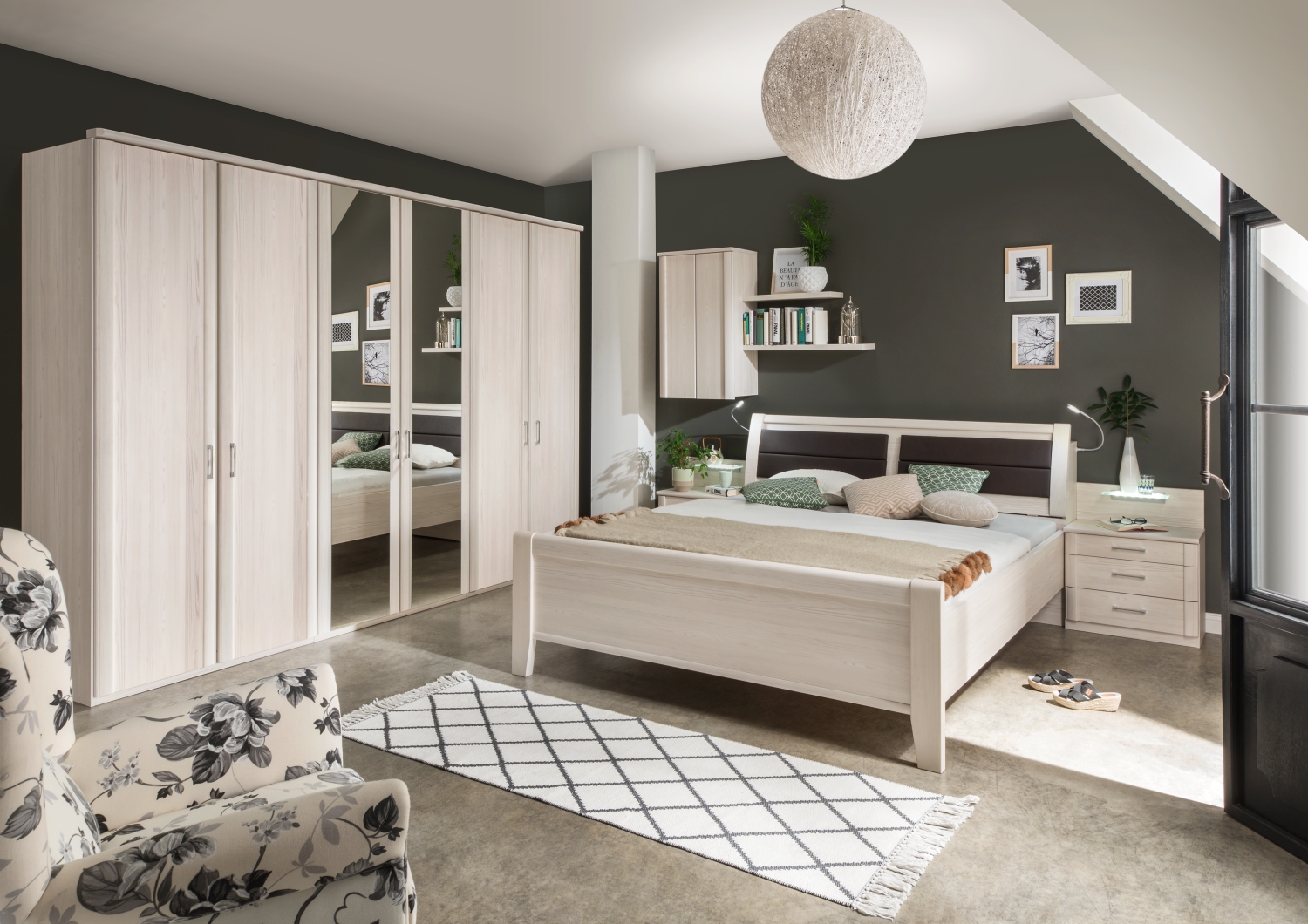 Luxor - Wardrobes - Main Image