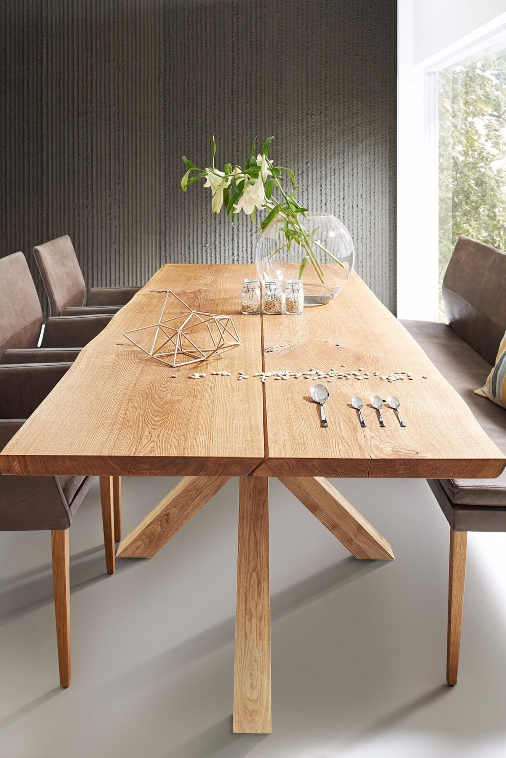 Nature Art Dining Table R – Wooden Leg (9 x 9 cm) - Main Image