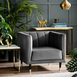 Massa – Scalloped Back Chair