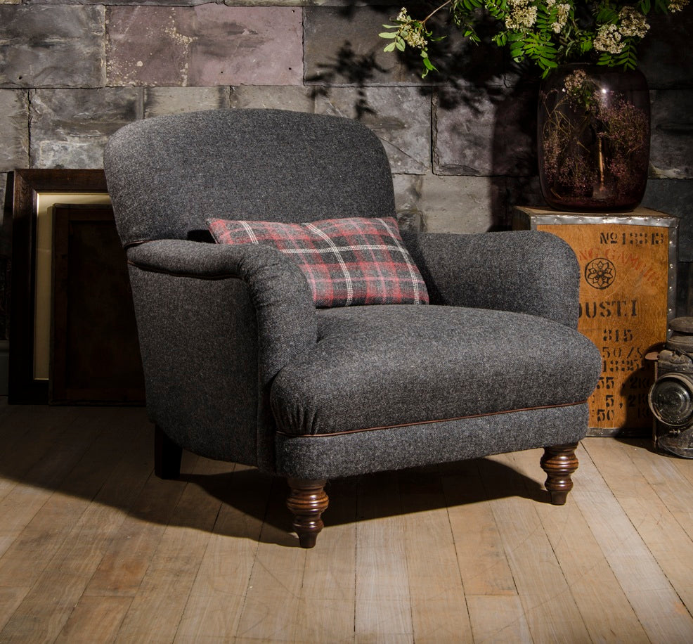 Braemar Chair - Main Image