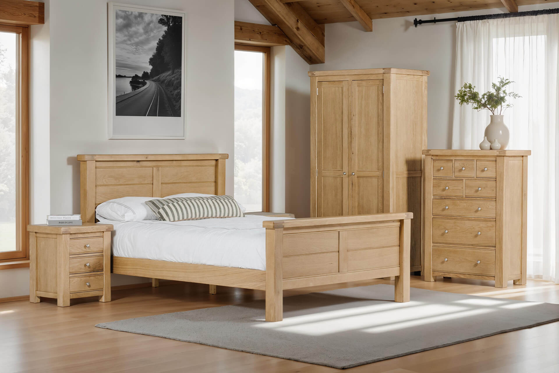 Delaney 5' Bed Oak - Gallery Image