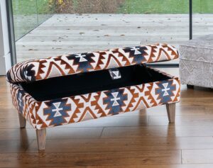 Cardigan Legged Ottoman